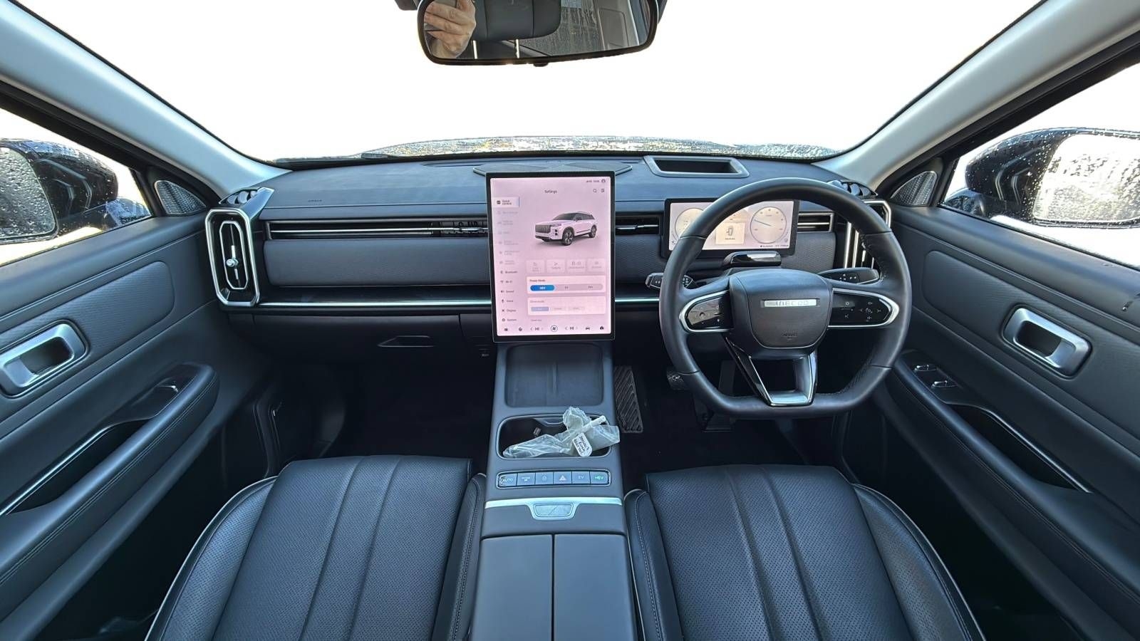 Interior Photo 4 - JAECOO Interior 4