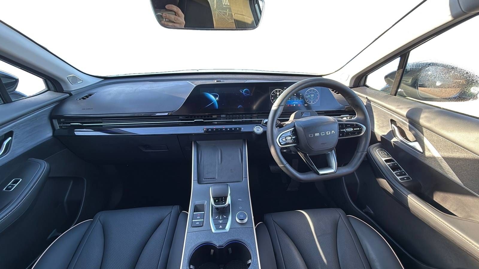 Interior Photo 4 - OMODA Interior 4