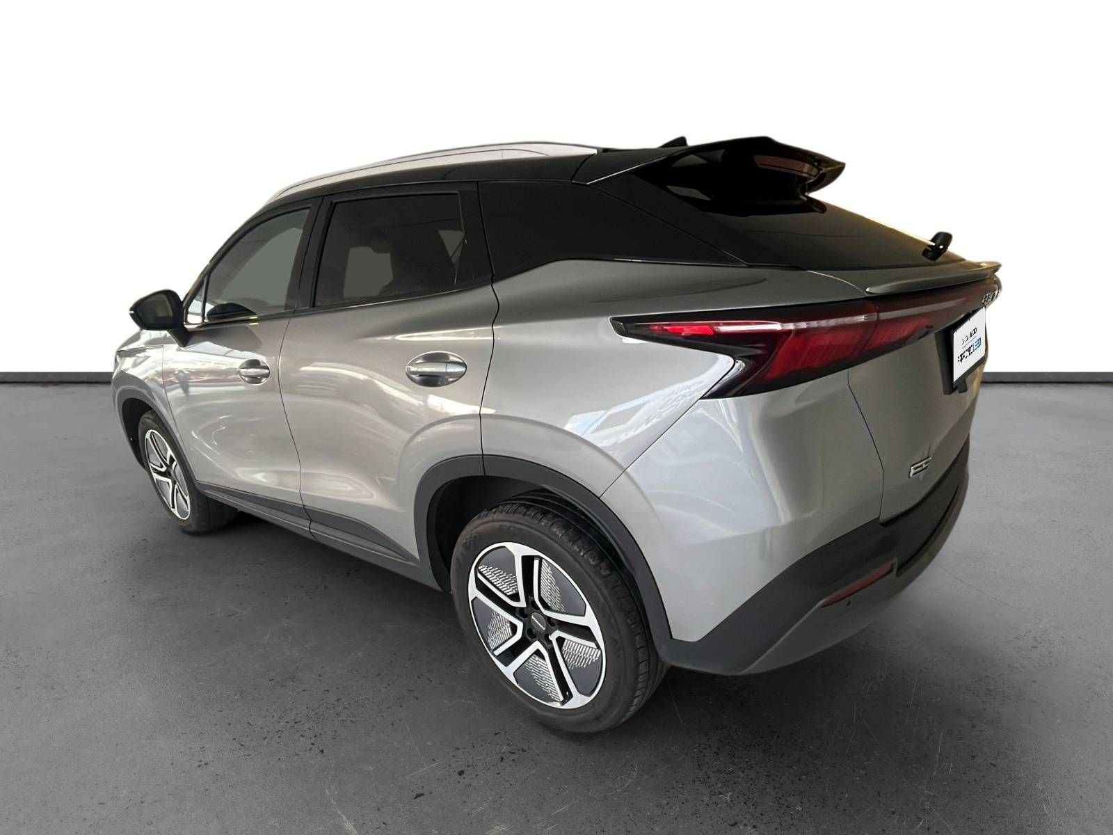 Exterior Photo 4 - OMODA Exterior 4