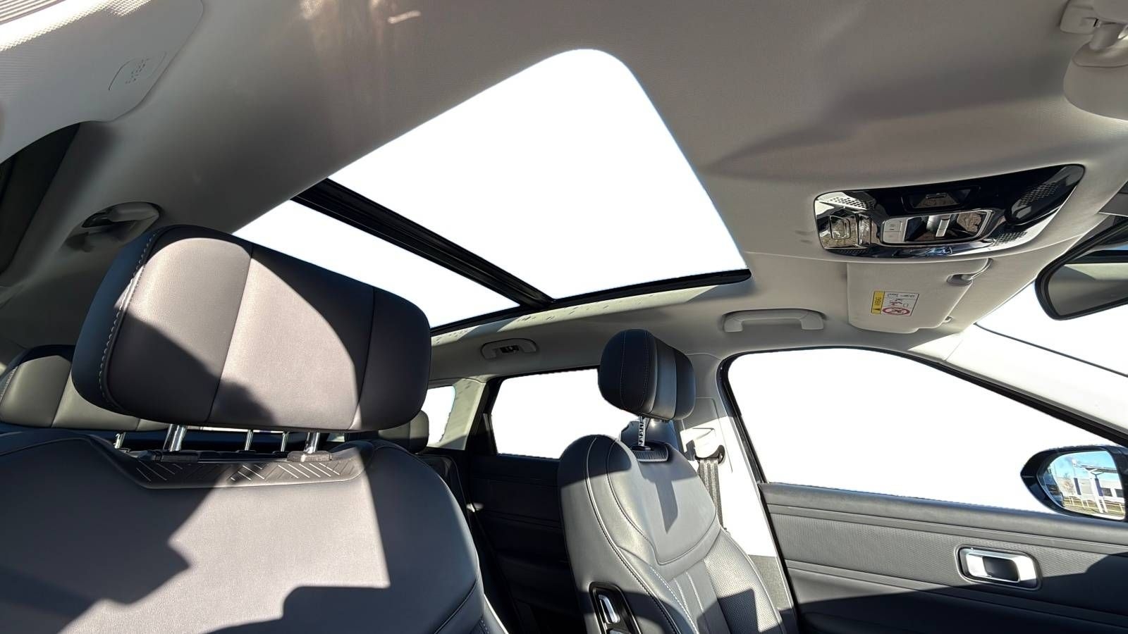 Interior Photo 4 - JAECOO Interior 4